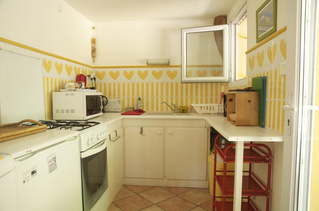 Villa Le Petit Bacalan Mormoiron Zimmer foto