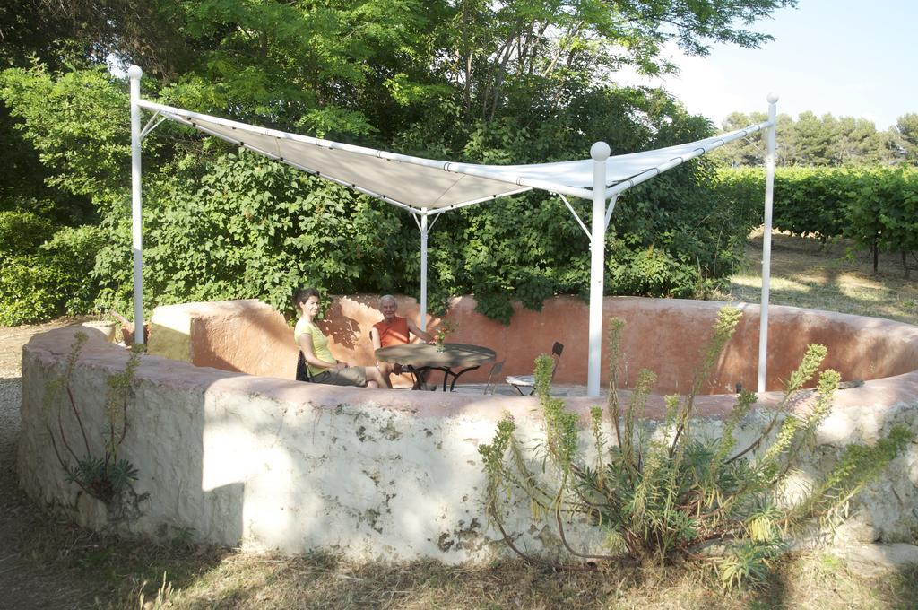 Villa Le Petit Bacalan Mormoiron Exterior foto